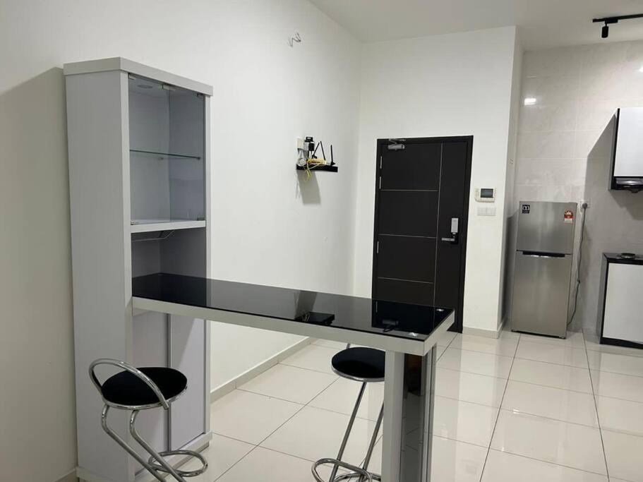 Kempas Edl By One Team Apartment Johor Bahru