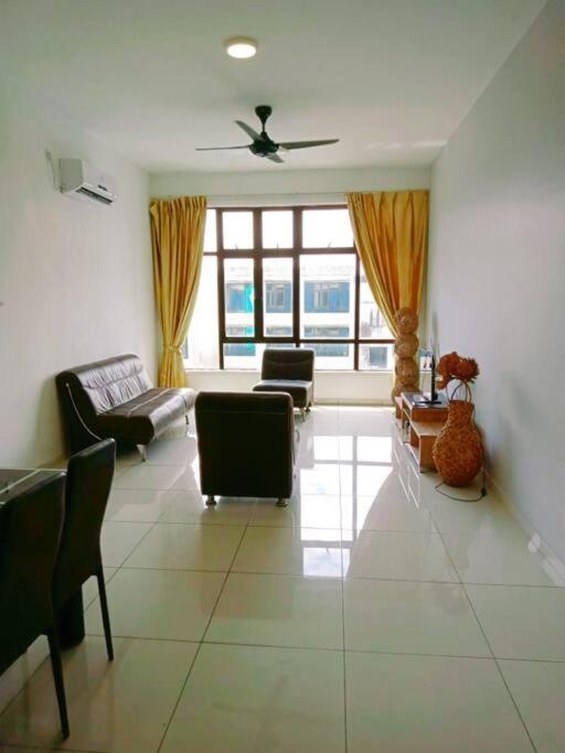 Apartment Kempas Edl By One Team *